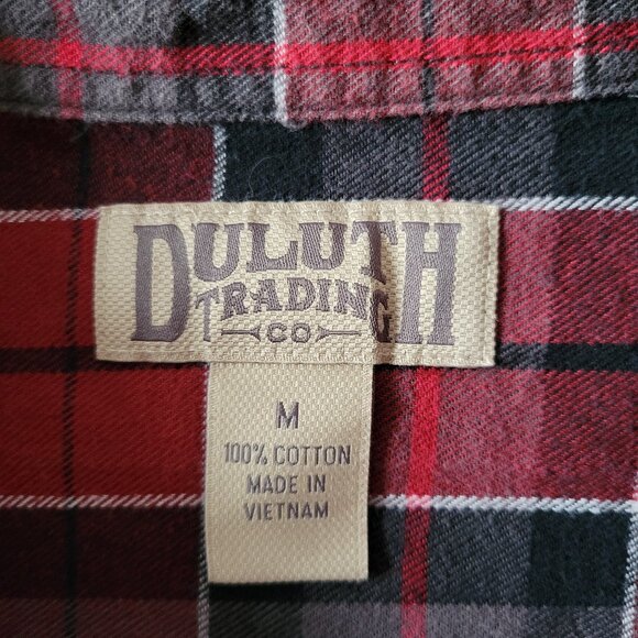 Duluth Trading Co Men’s M Button-down Long Sleeve Red Plaid Flannel Work Shirt - Picture 3 of 6
